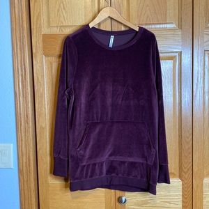 Fabletics Liane purple pullover sweatshirt with kangaroo pocket size large